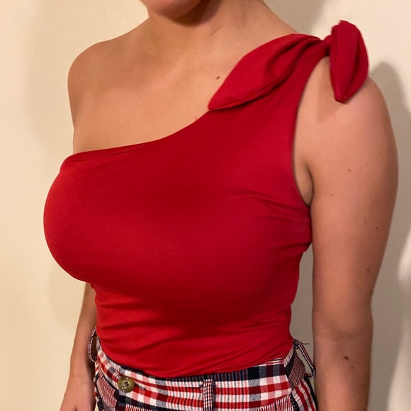 One-Shoulder Red Bodysuit w/ Tie - Picture 2 of 3